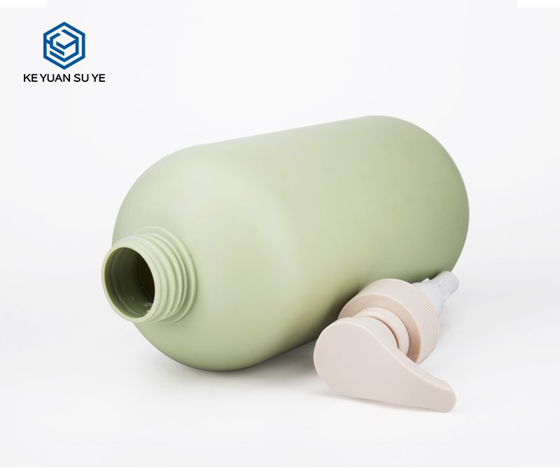 KY111 Green Series HDPE Plastic Body Lotion Bottle with Soft Touch Effect