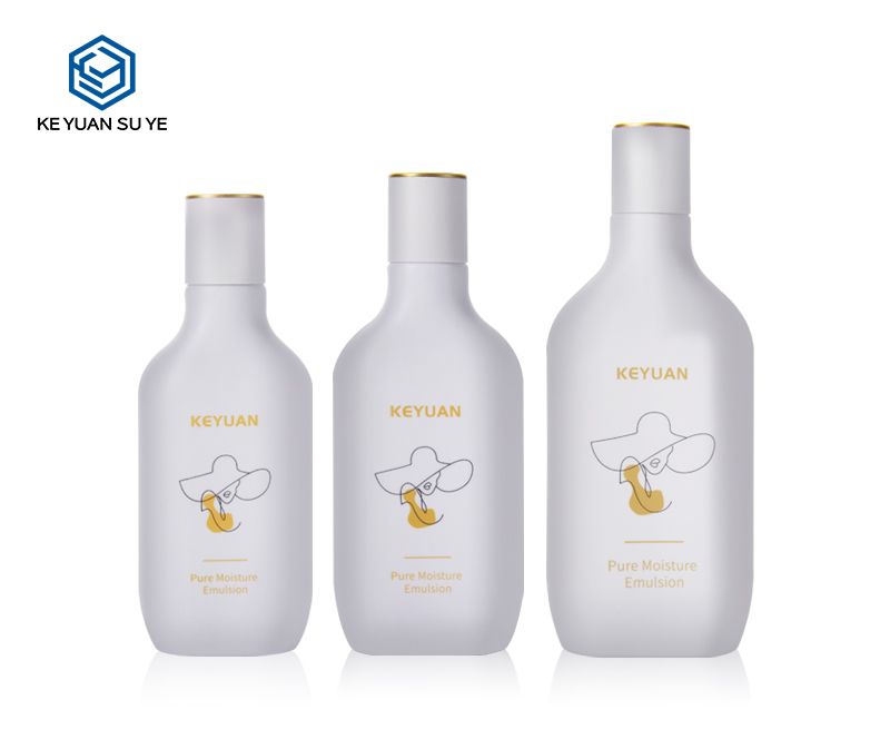 KY159 Unique Patent Application Series Luxury Cosmetics PET Plastic Bottle with Snow White Matte Finishing