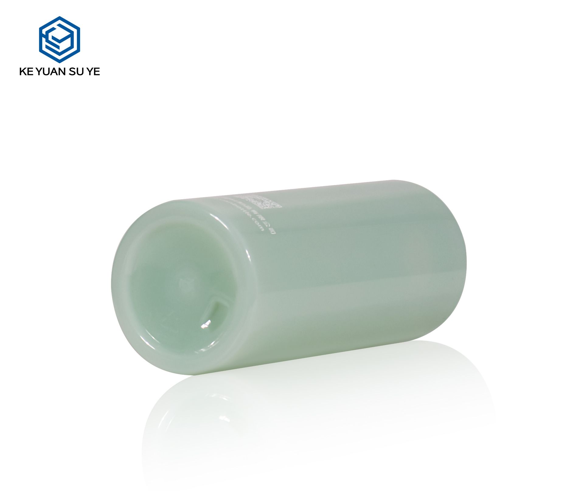 KY242 Wholesale Luxury Green Cosmetic Skin Care Products Round Plastic Packaging Bottles